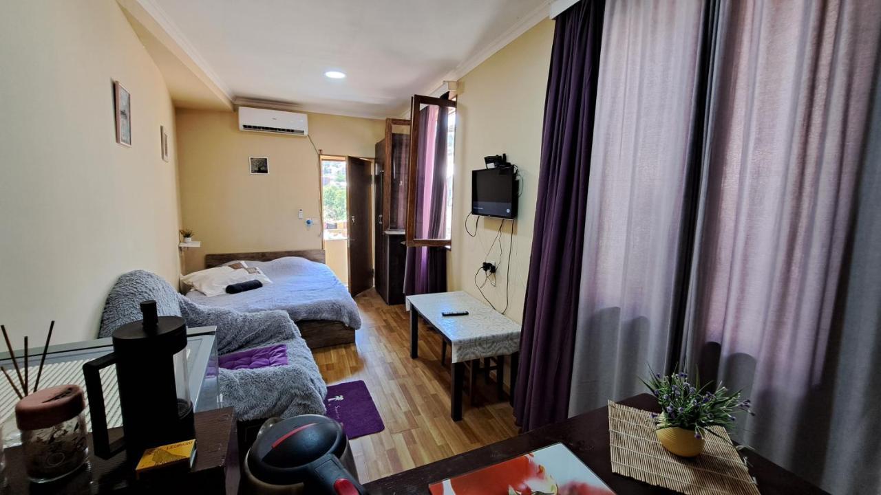 Beautiful Apartment In Old Tbilisi Eksteriør billede