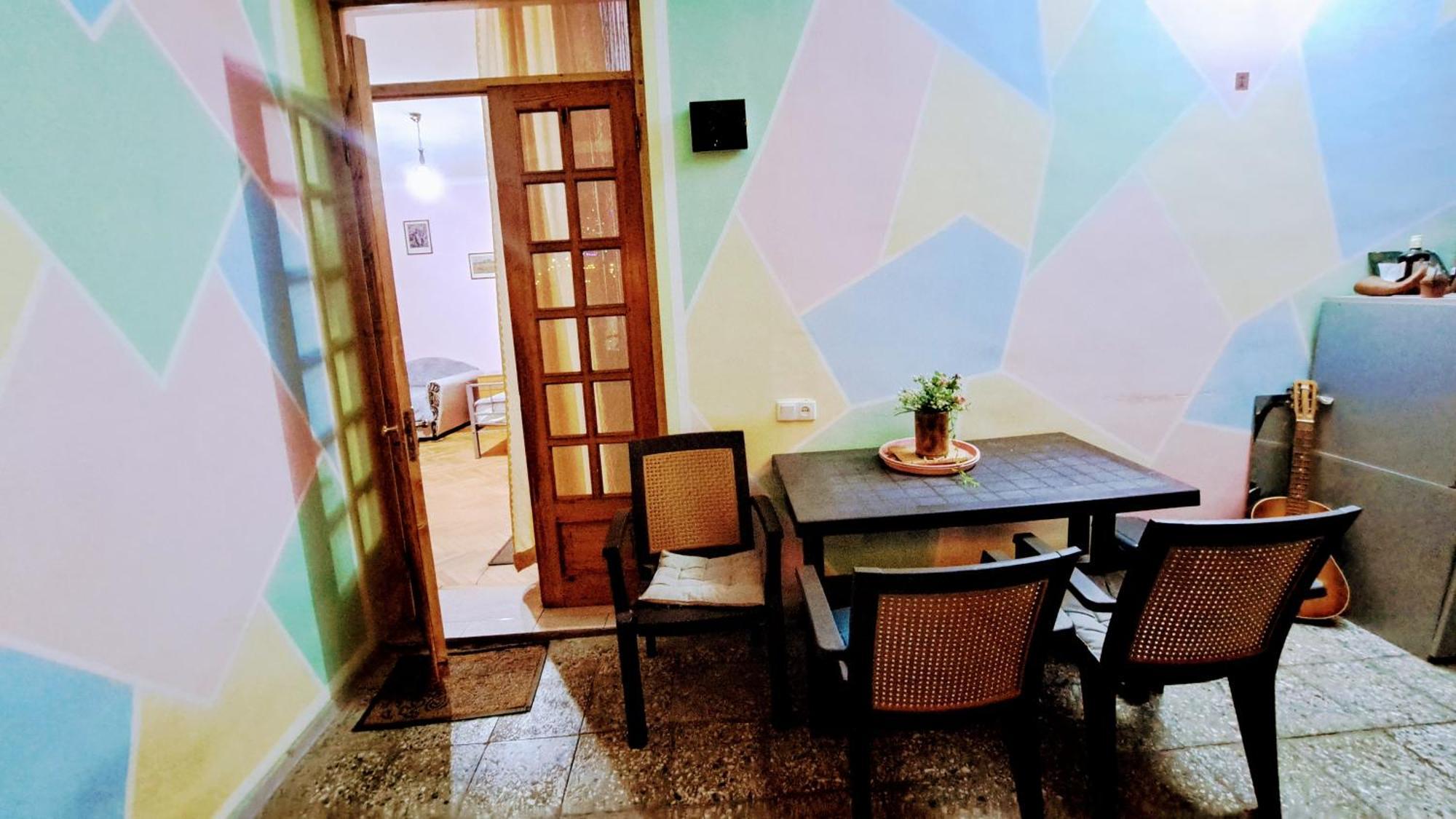 Beautiful Apartment In Old Tbilisi Eksteriør billede